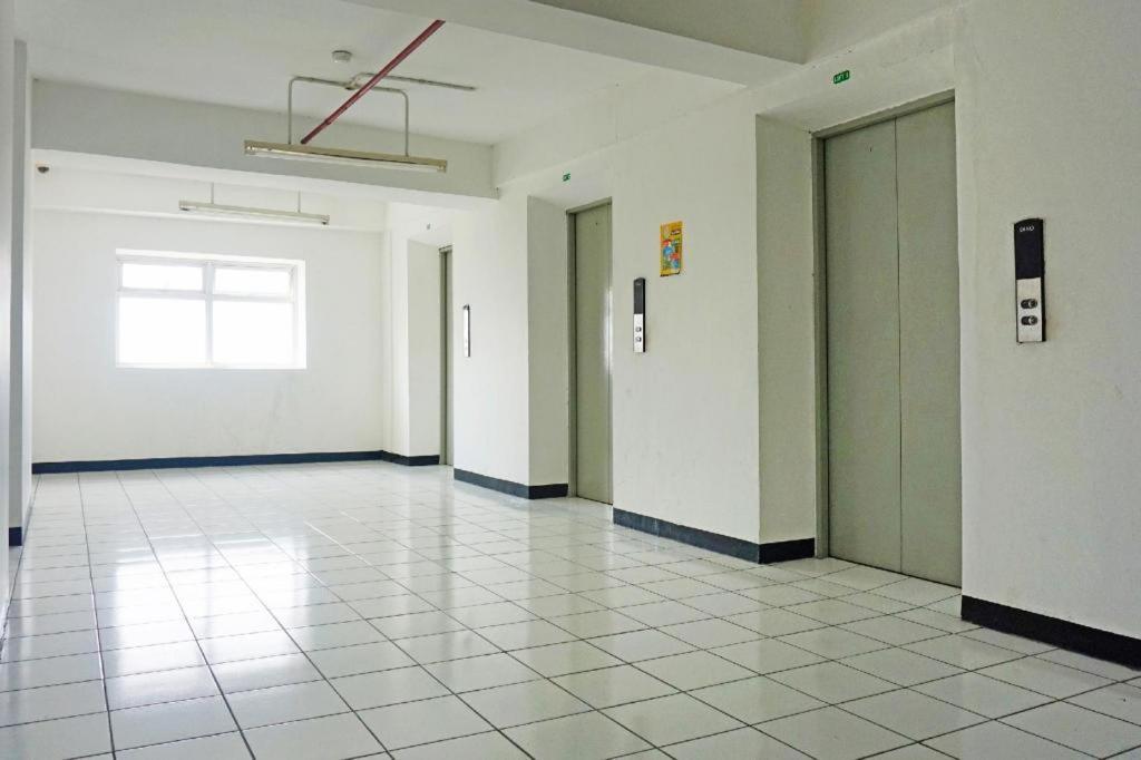Oyo 91593 San San Rooms Apartment Gunung Putri Square Gunungputri Exterior photo