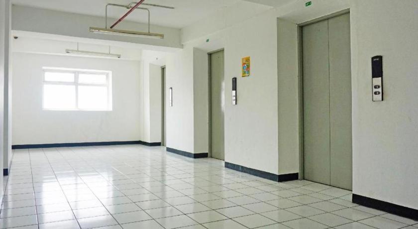 Oyo 91593 San San Rooms Apartment Gunung Putri Square Gunungputri Exterior photo