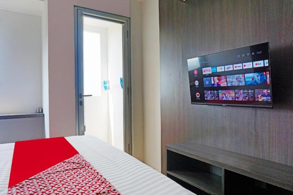 Oyo 91593 San San Rooms Apartment Gunung Putri Square Gunungputri Exterior photo